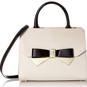 Anne Klein Lustworthy in Sugar/Black